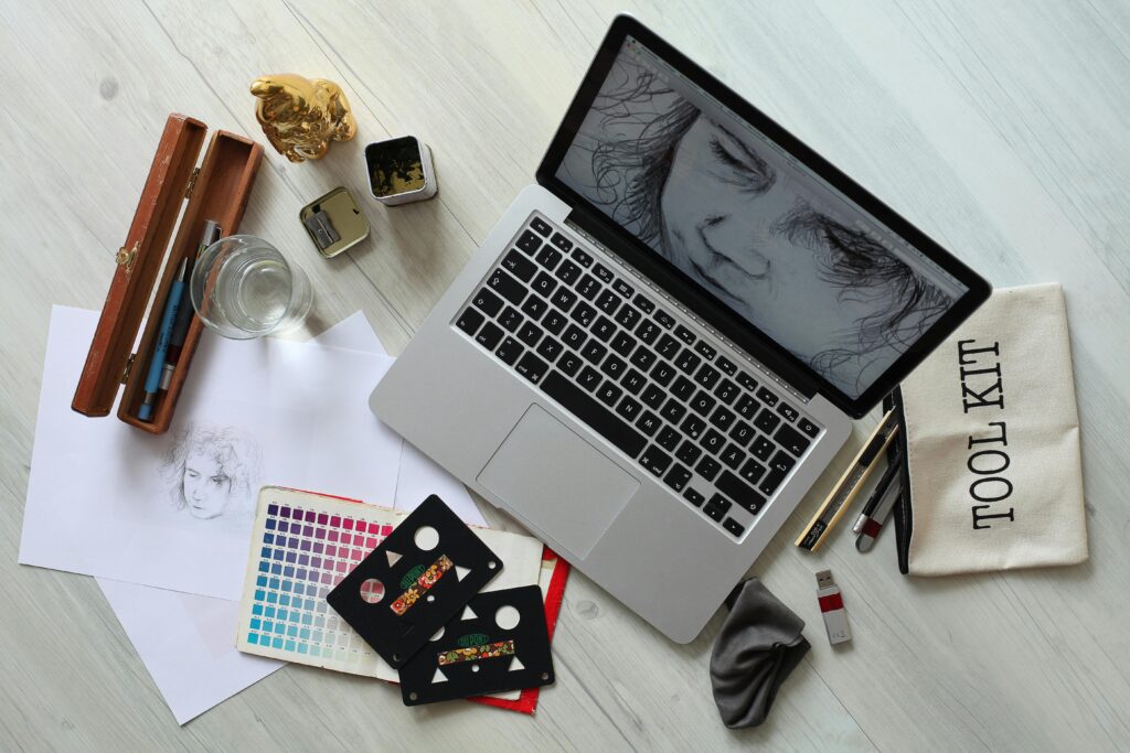 Graphic Designing Services: How Creative Design Builds Strong Brands